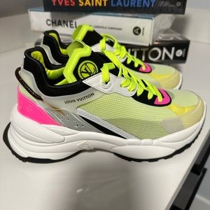 Louis Vuitton Women Sneakers